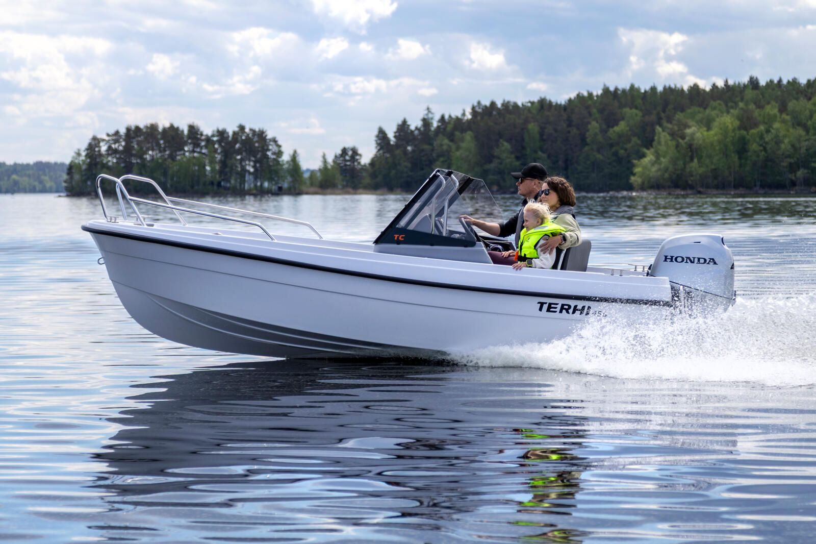 Terhi 450 TC - galeria zdjęć 4