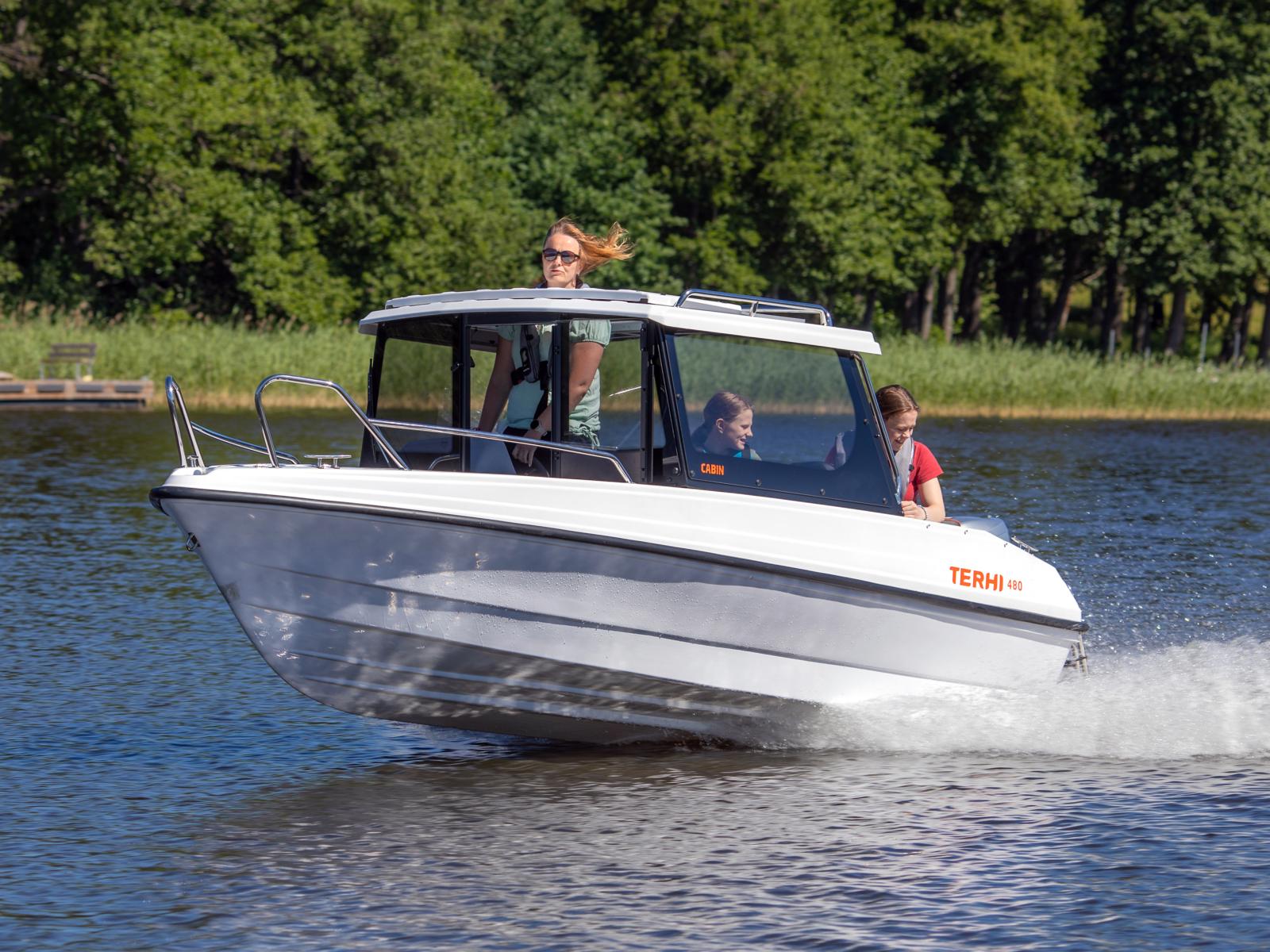 Terhi 480 Cabin - galeria zdjęć 6