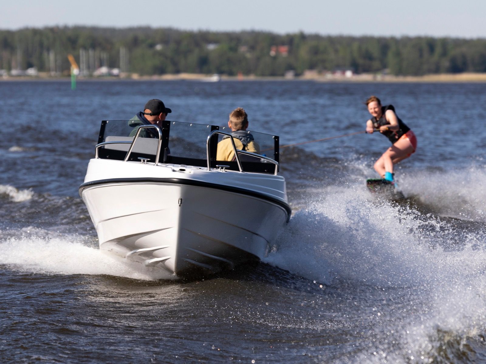 Terhi 480 Sport - galeria zdjęć 3